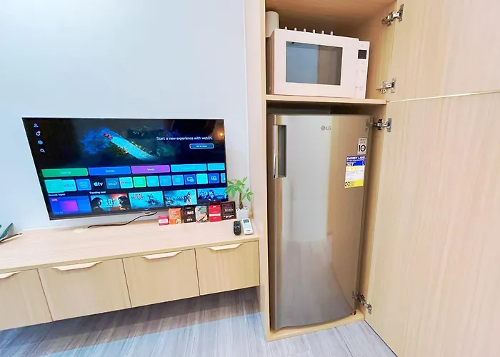 Imi's Staycation - Shore 2 Residences Tower 3 Aparthotel Manila